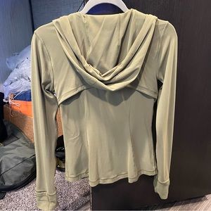 Hooded Define Jacket 
Nulu